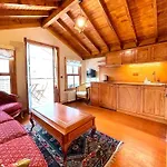 Authentic Turkish Home Family Room Apartmanhotel